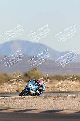 media/Dec-07-2025-CVMA (Sun) [[3e7d2de5dc]]/Race 16-Formula Middleweight/